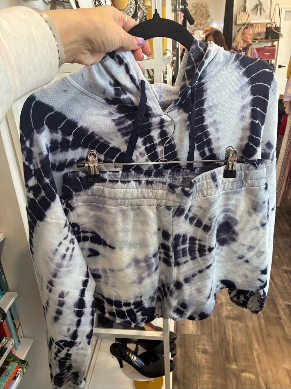 Love stitch Tie-Dye Hoodie and Shorts Set - Navy & White